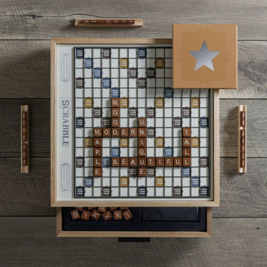  Scrabble Deluxe Edition with Rotating Wooden Game